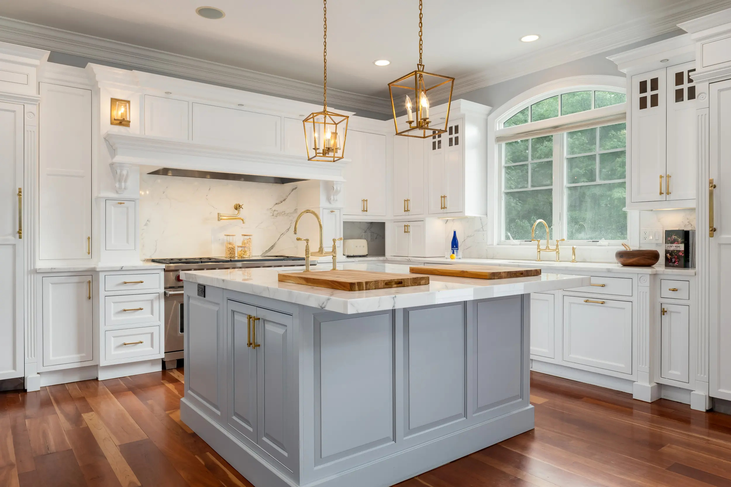 Kitchen at 246 East Middle Patent Road