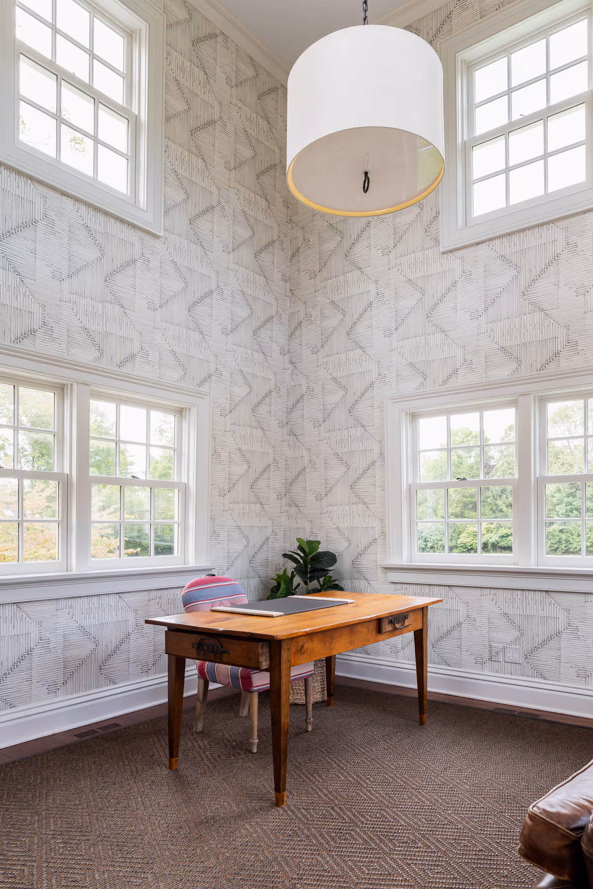 411 Stanwich Road detail