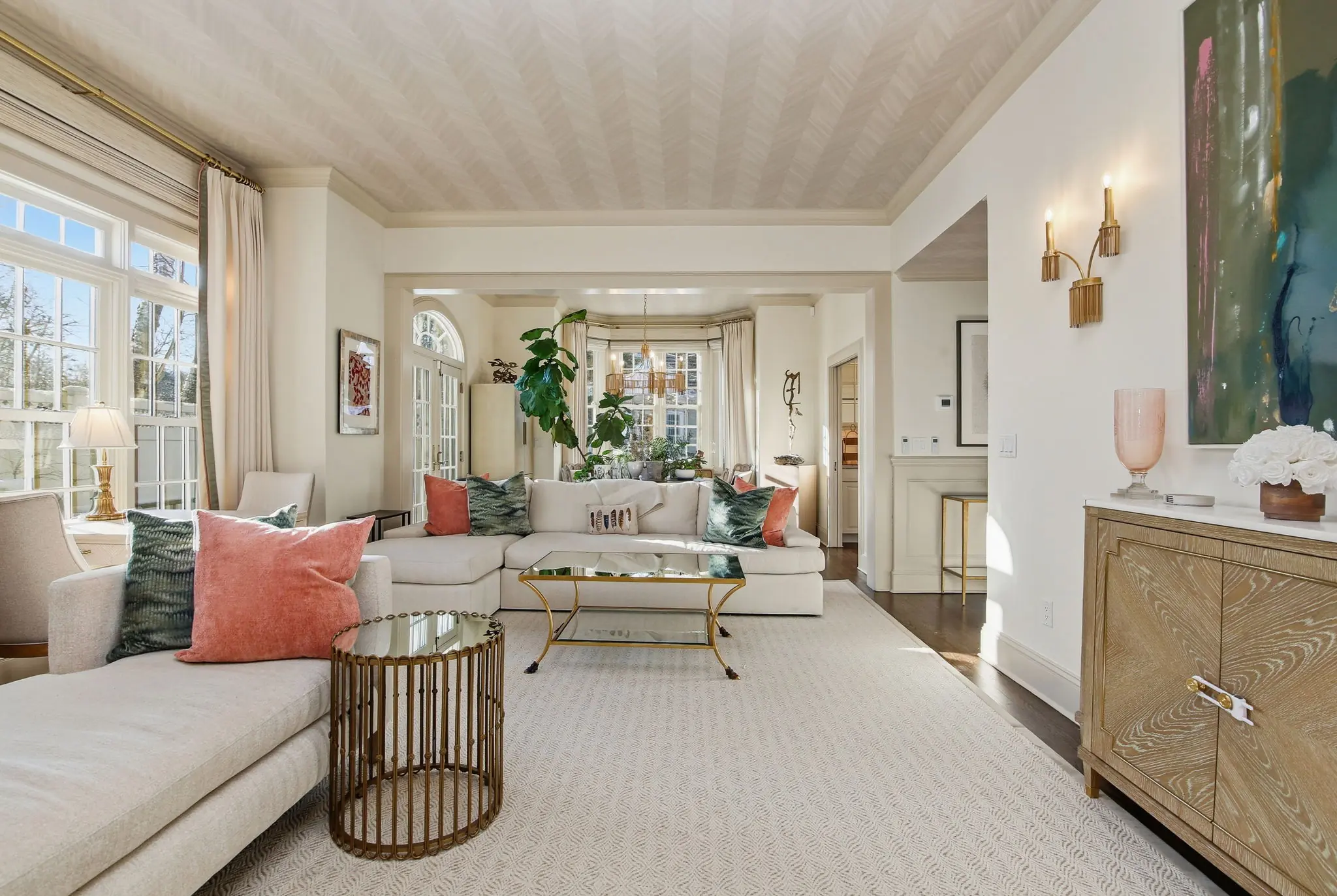 48 Spring Street APT 14 exterior view